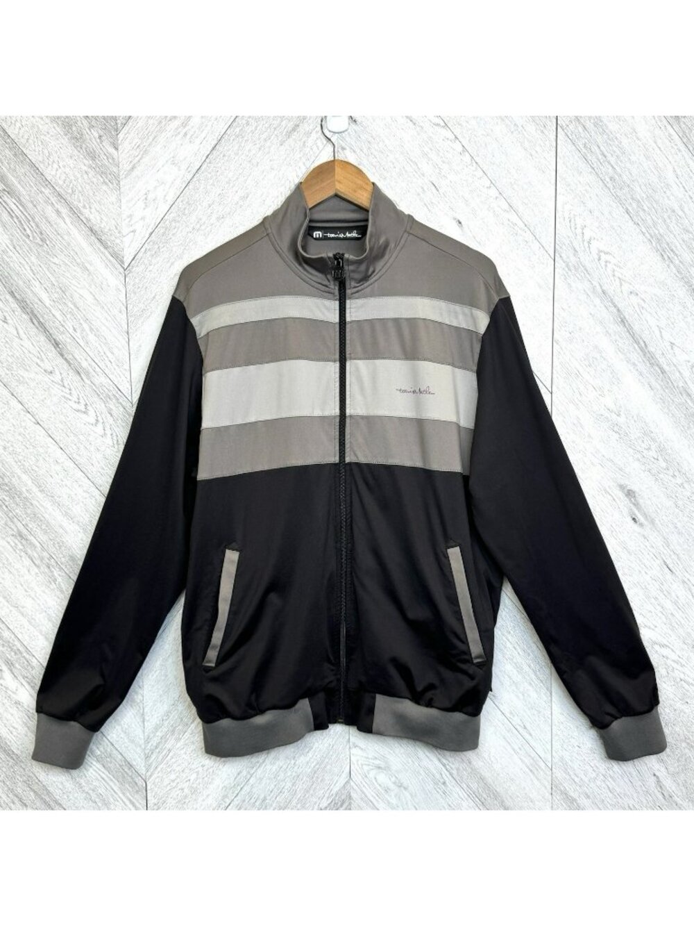 Travis Mathew Golf Track Jacket Mens Large Black Gray Stretch Retro Full Zip